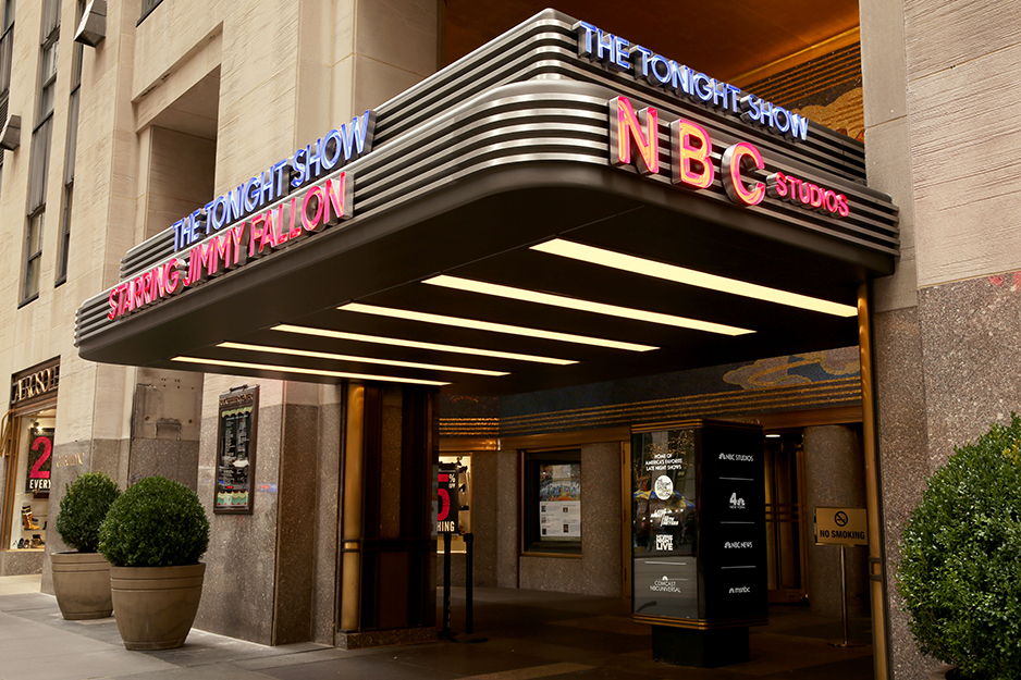 The Tour at NBC Studios NBCUNIVERSAL MEDIA