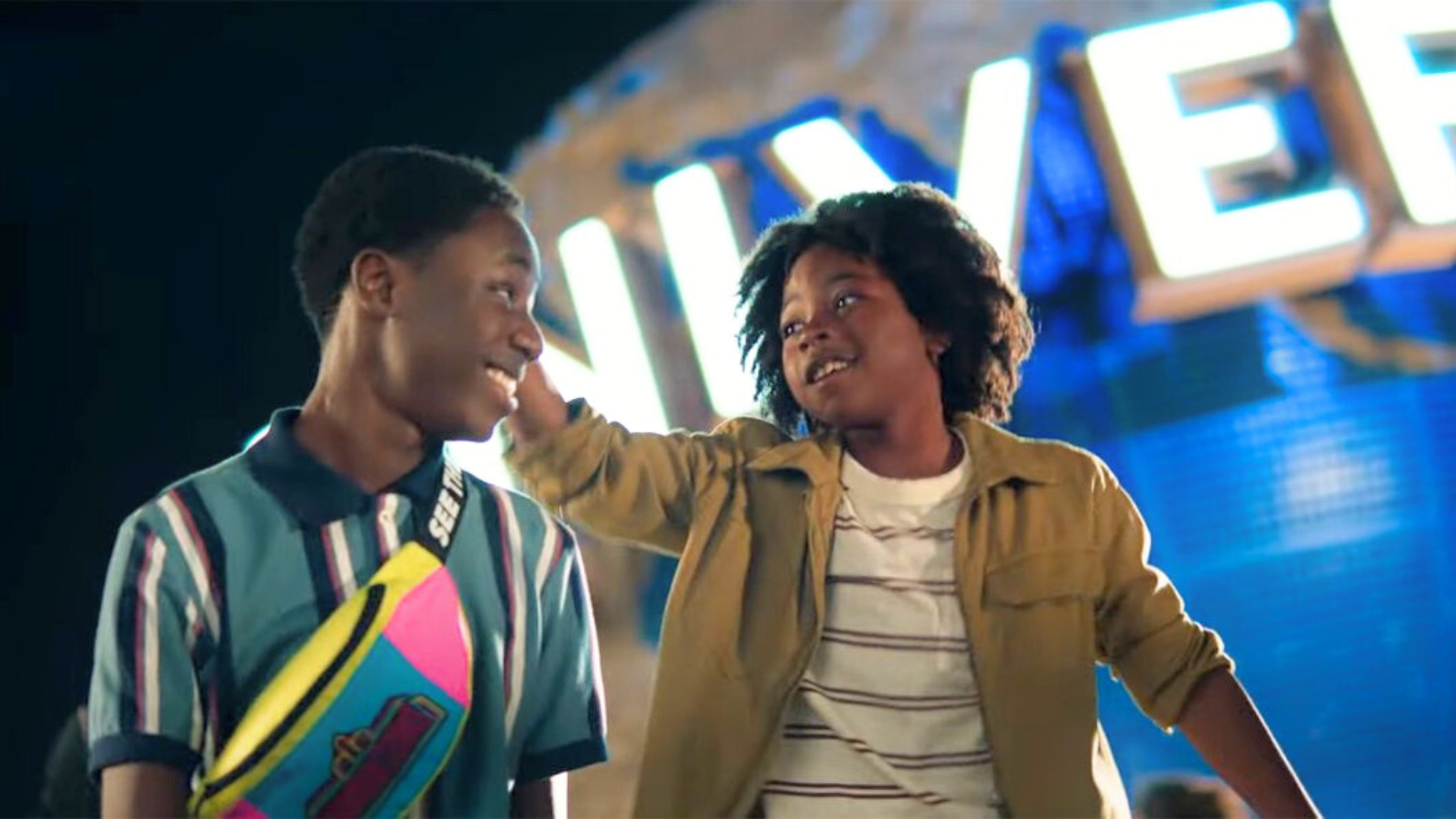 Universal Destinations & Experiences