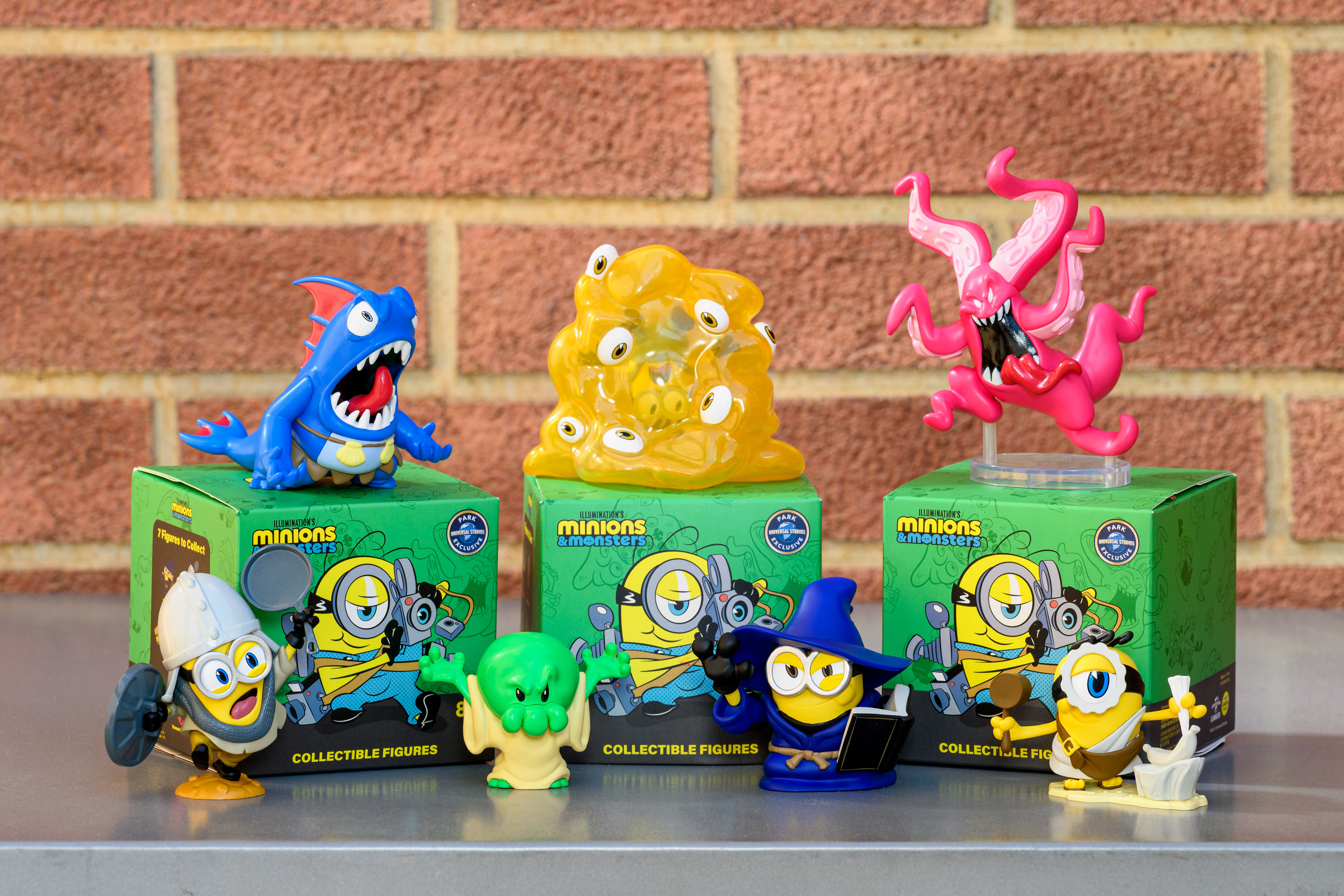 Minions & Monsters Collectible Figures