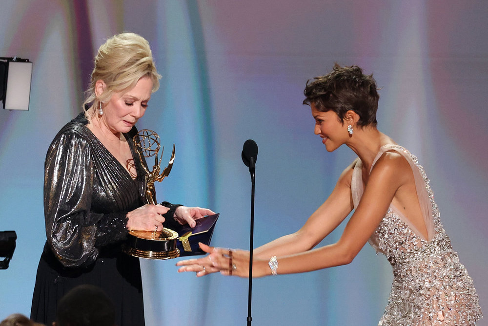 78th PRIMETIME EMMY AWARDS -- Pictured: Jean Smart accepts the Outstanding Lead Actress in a Comedy Series Award for "Hacks" from Zendaya on stage during the 78th Primetime Emmy Awards held at the Peacock Theater on September 14, 2026 -- (Photo by: Trae Patton/NBC)