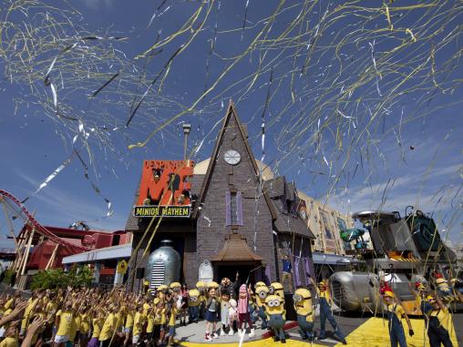 Despicable Me Minion Mayhem Grand Opening