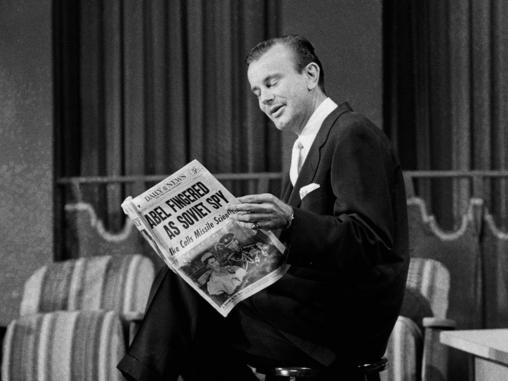 Jack Paar becomes host of The Tonight Show on NBC